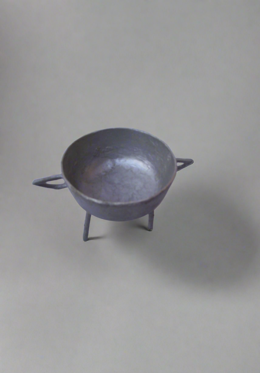 Chodye 3 Pye (Medium Three Legged Cauldron)