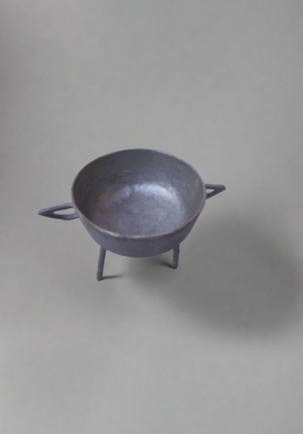 Chodye 3 Pye (Medium Three Legged Cauldron)