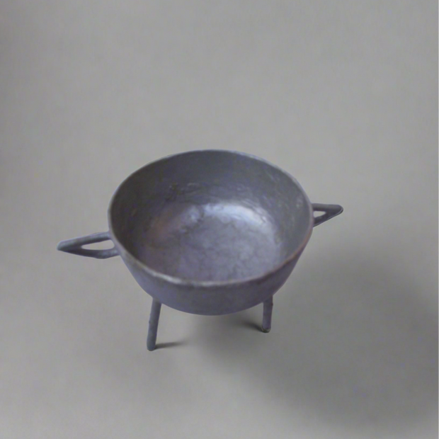 Chodye 3 Pye (Medium Three Legged Cauldron)